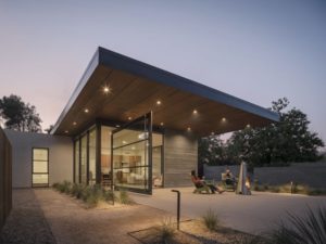 Read more about the article The CasiTa in Phoenix Comes With Huge Pivoting Glass Door